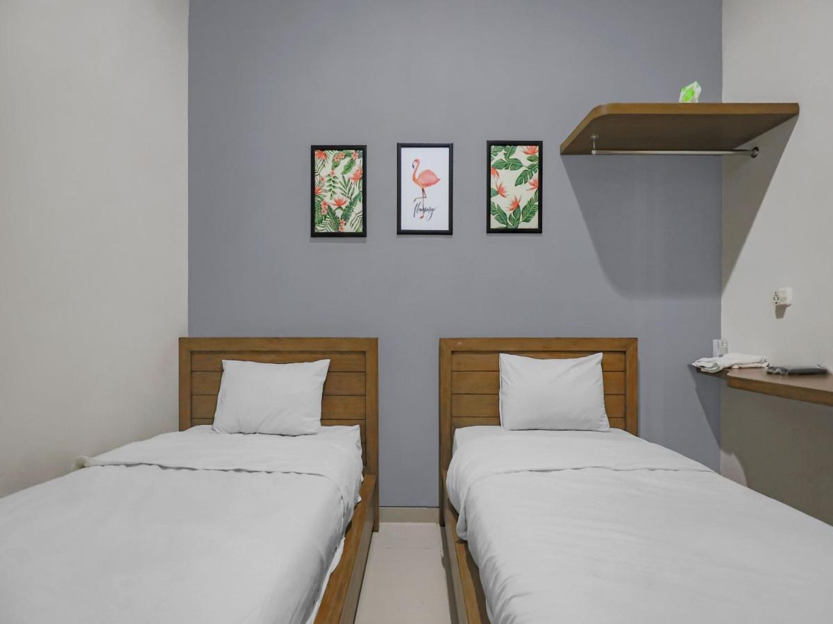 Casa Ts 16 Hotel Malang Buitenkant foto