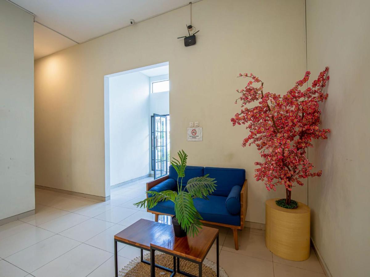 Casa Ts 16 Hotel Malang Buitenkant foto
